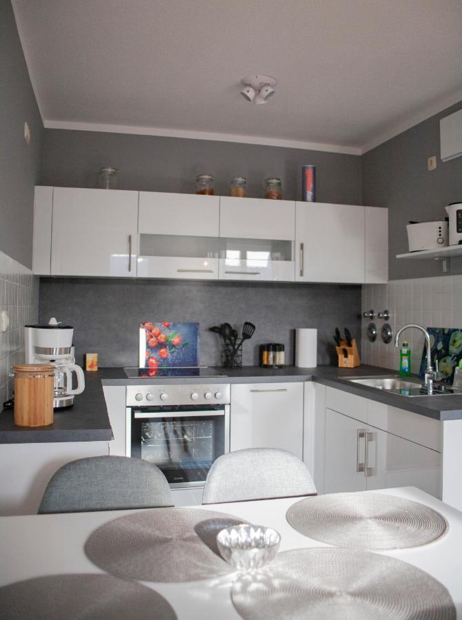 Apartment Von Schivelbusch มาร์คเคลแบร์ก ภายนอก รูปภาพ